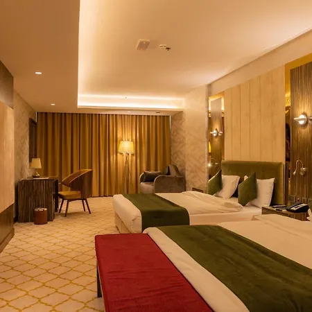 Royal Crown Hotel Muscat Exterior photo