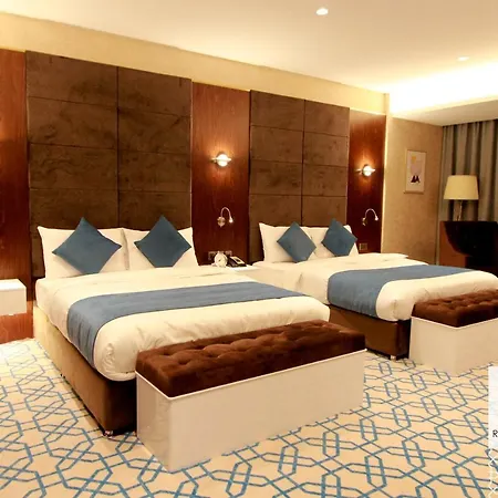 Royal Crown Hotel Muscat Exterior photo