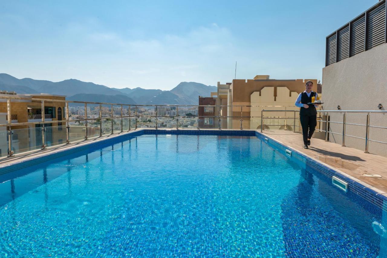 Hotel Royal Crown 3*